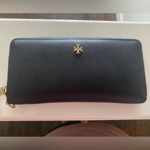 Tory Burch Black Long Zip Wallet